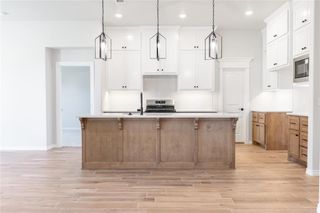 3708 Lynne Avenue, Edmond, OK 73012