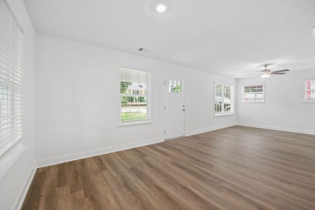 779 Leonard Street, Spartanburg, SC 29303