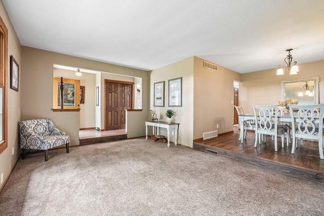 N56W27636 Lisbon ROAD, Sussex, WI 53089
