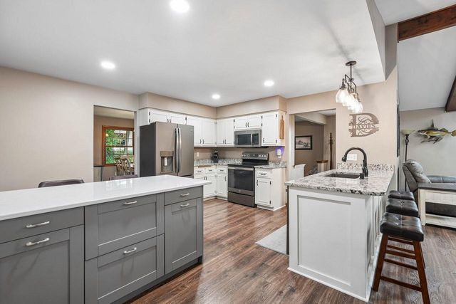 N56W27636 Lisbon ROAD, Sussex, WI 53089
