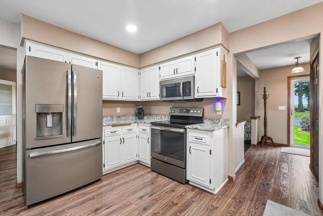N56W27636 Lisbon ROAD, Sussex, WI 53089