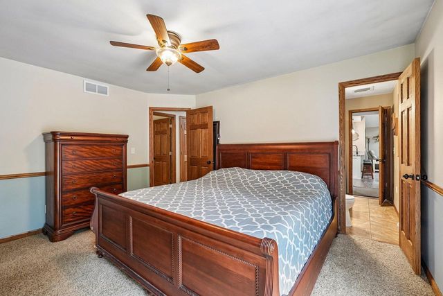 N56W27636 Lisbon ROAD, Sussex, WI 53089