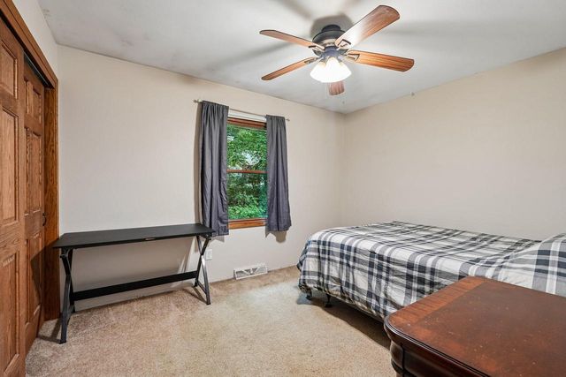 N56W27636 Lisbon ROAD, Sussex, WI 53089