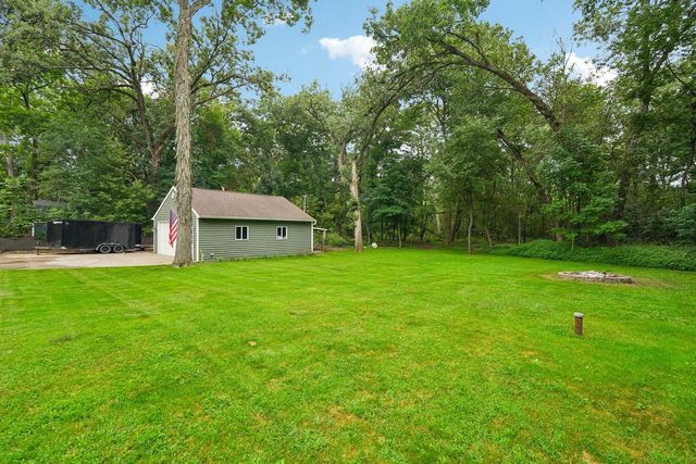N56W27636 Lisbon ROAD, Sussex, WI 53089