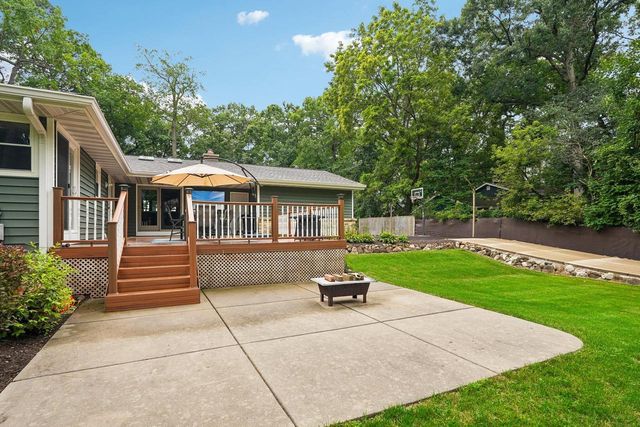 N56W27636 Lisbon ROAD, Sussex, WI 53089