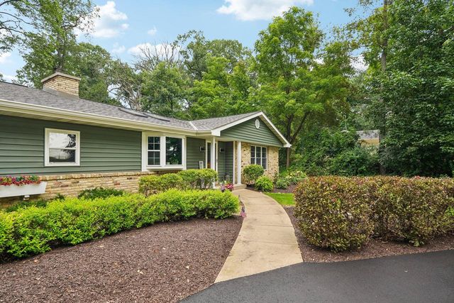 N56W27636 Lisbon ROAD, Sussex, WI 53089
