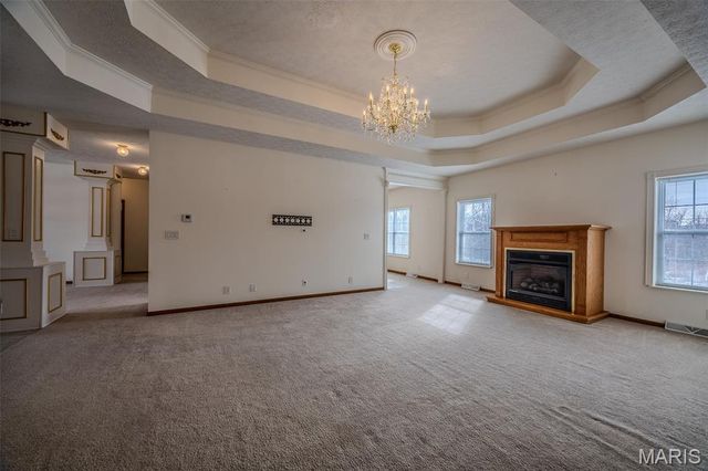 220 April Drive, St Robert, MO 65584