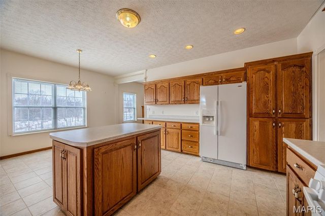 220 April Drive, St Robert, MO 65584