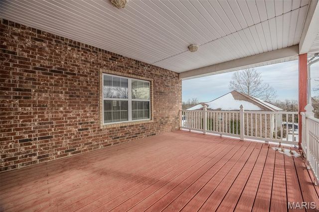 220 April Drive, St Robert, MO 65584
