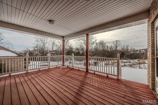 220 April Drive, St Robert, MO 65584