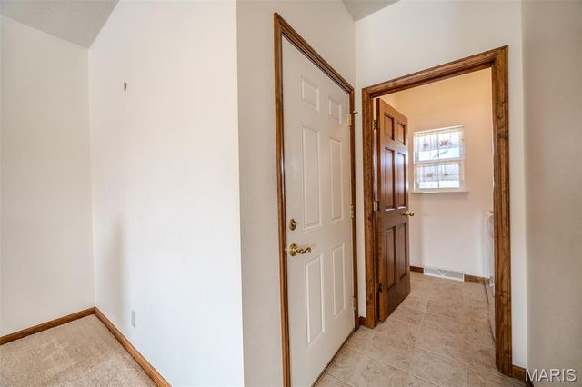 220 April Drive, St Robert, MO 65584