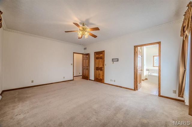 220 April Drive, St Robert, MO 65584