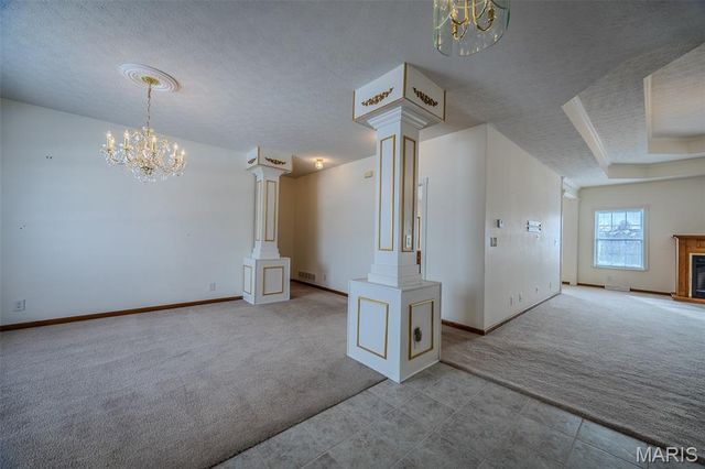 220 April Drive, St Robert, MO 65584