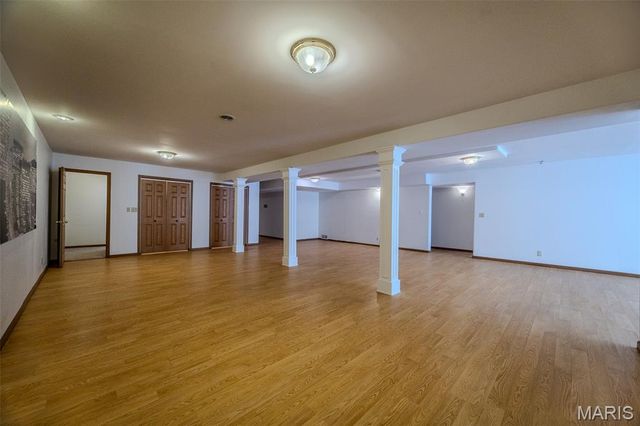 220 April Drive, St Robert, MO 65584