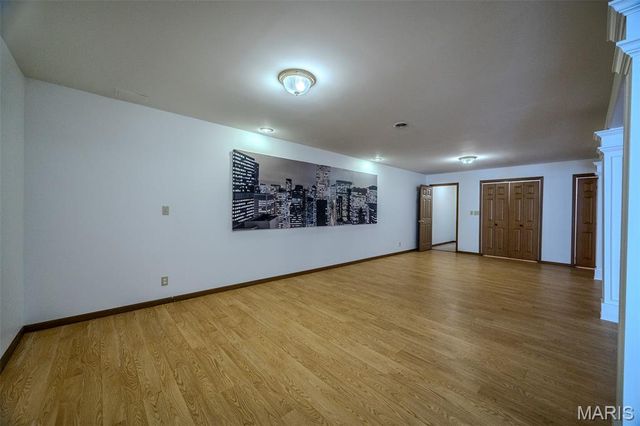 220 April Drive, St Robert, MO 65584