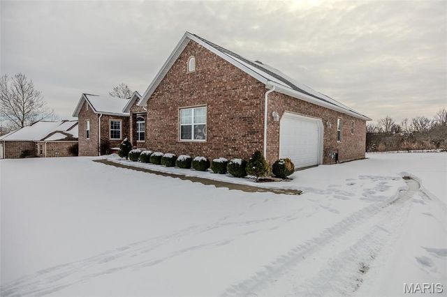 220 April Drive, St Robert, MO 65584