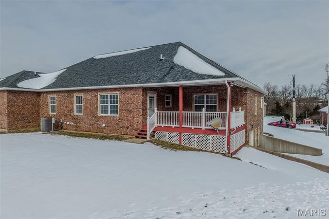 220 April Drive, St Robert, MO 65584