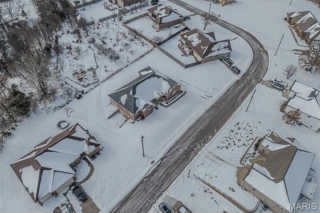 220 April Drive, St Robert, MO 65584