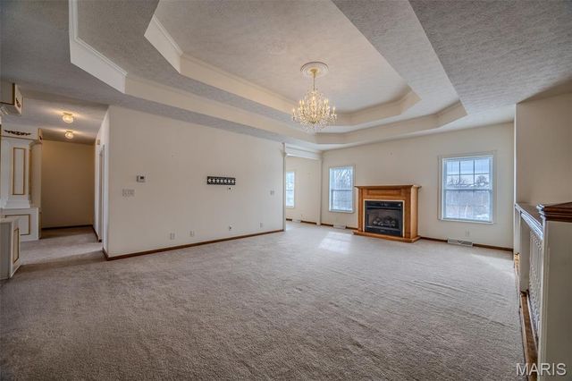 220 April Drive, St Robert, MO 65584