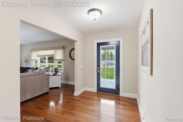11025 Hamburg Road, Hamburg Township, MI 48189