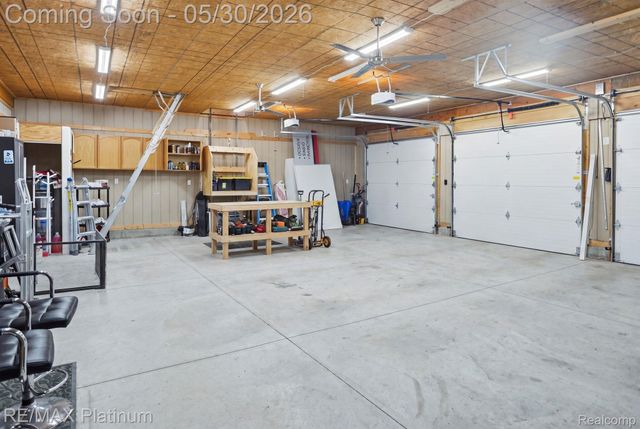 11025 Hamburg Road, Hamburg Township, MI 48189