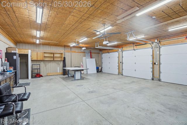 11025 Hamburg Road, Hamburg Township, MI 48189