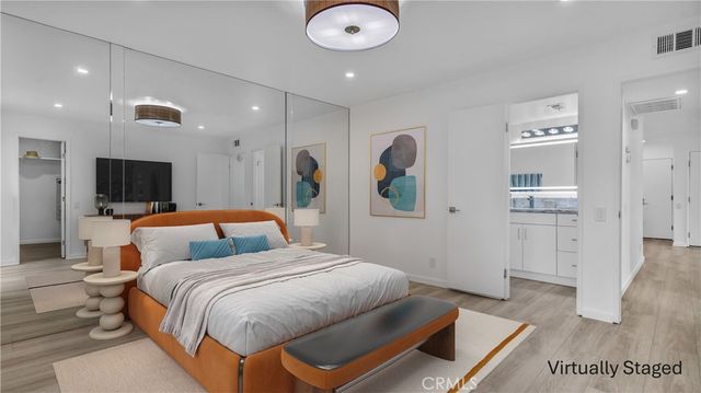 1457 Sunflower Circle N, Palm Springs, CA 92262