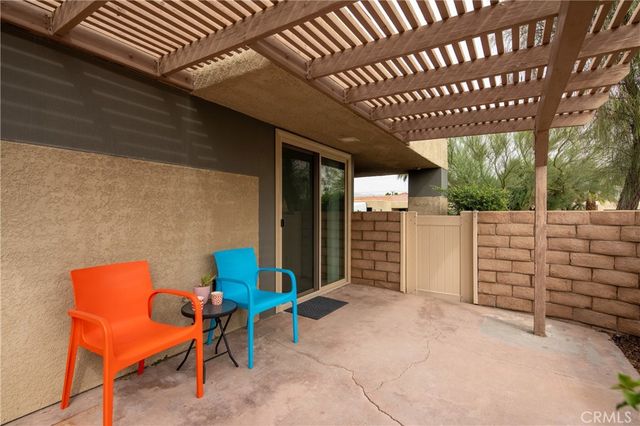 1457 Sunflower Circle N, Palm Springs, CA 92262