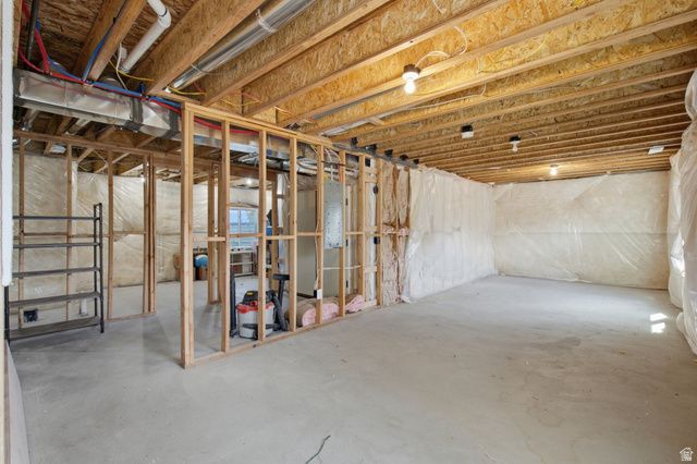 13106 S SOUTH BLAZE CT, Riverton, UT 84065