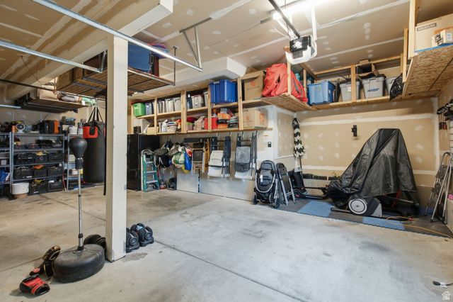 13106 S SOUTH BLAZE CT, Riverton, UT 84065