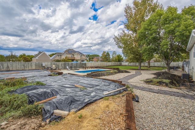 13106 S SOUTH BLAZE CT, Riverton, UT 84065