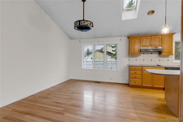 1 Idlebrook Court, Lancaster, NY 14086