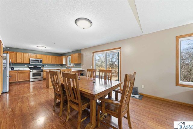 616 Ridge Road, Henderson, MN 56044