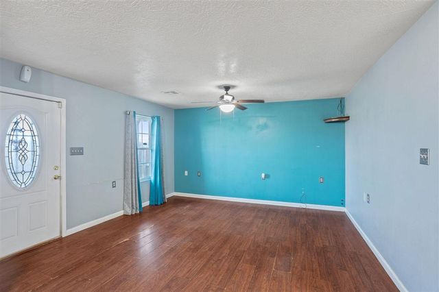 2312 Channel St Street, Lake Charles, LA 70601