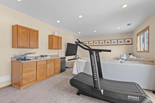 7008 Laufenberg Boulevard, Cross Plains, WI 53528