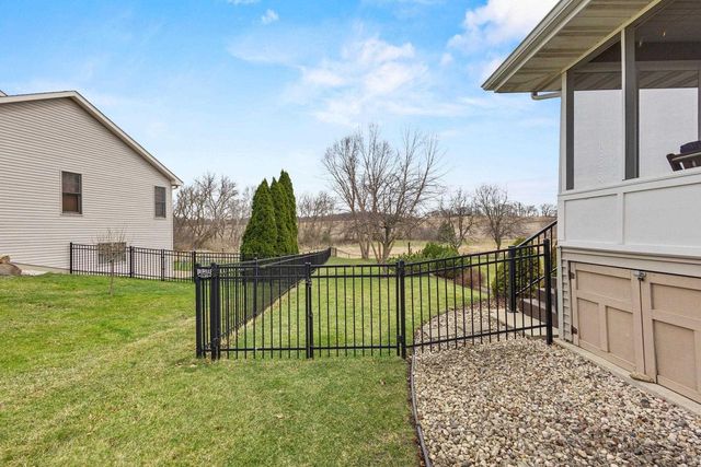 7008 Laufenberg Boulevard, Cross Plains, WI 53528