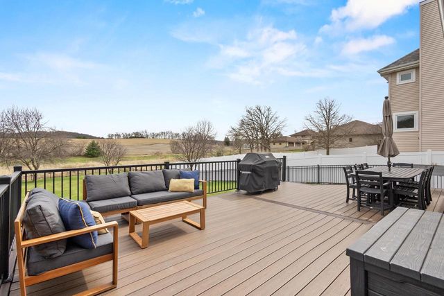 7008 Laufenberg Boulevard, Cross Plains, WI 53528