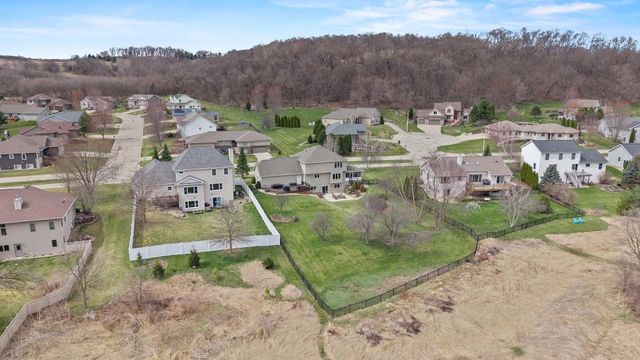 7008 Laufenberg Boulevard, Cross Plains, WI 53528