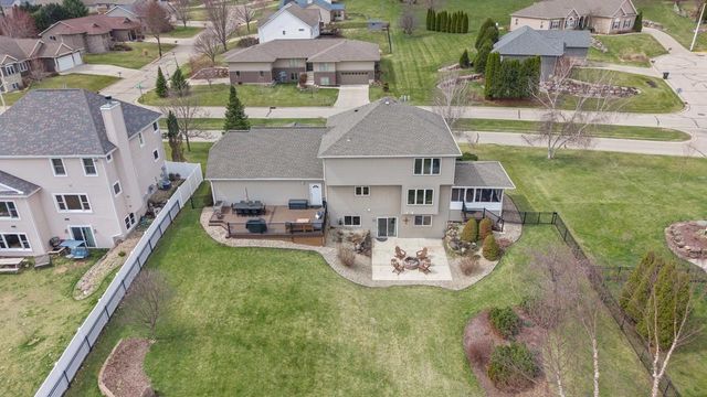 7008 Laufenberg Boulevard, Cross Plains, WI 53528