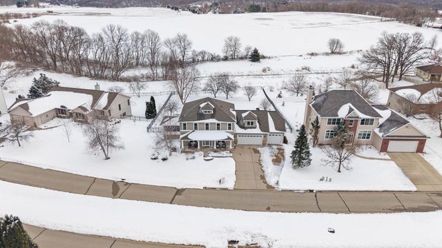 7008 Laufenberg Boulevard, Cross Plains, WI 53528