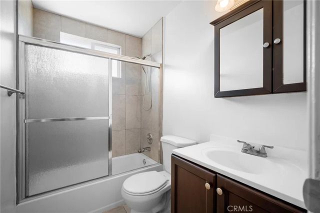 7176 Valmont Street, Tujunga, CA 91042