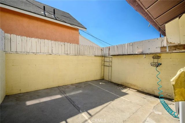 7176 Valmont Street, Tujunga, CA 91042