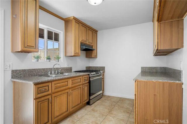 7176 Valmont Street, Tujunga, CA 91042