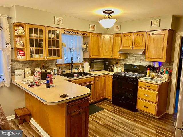 100 PIN OAK DR, Pemberton, NJ 08068