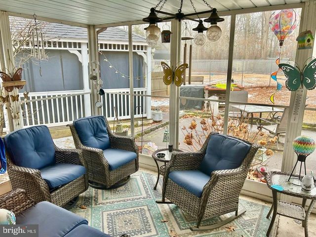 100 PIN OAK DR, Pemberton, NJ 08068