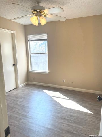 7018 Silver Canyon, San Antonio, TX 78244