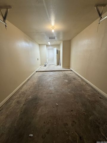 7018 Silver Canyon, San Antonio, TX 78244