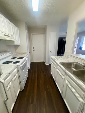 7018 Silver Canyon, San Antonio, TX 78244