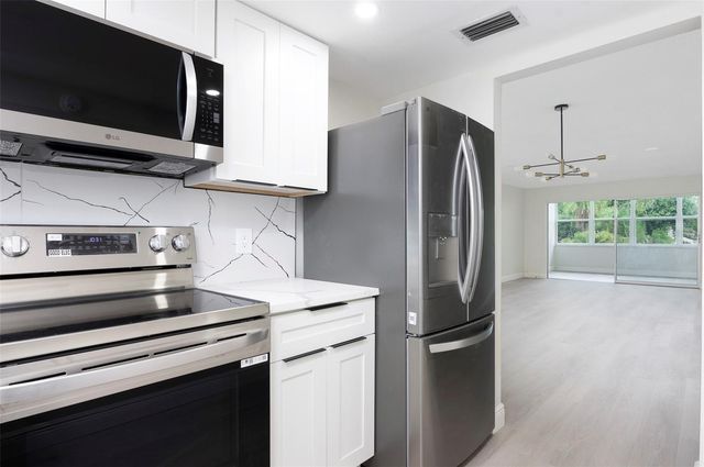 1225 58TH STREET N 203A, St Petersburg, FL 33710