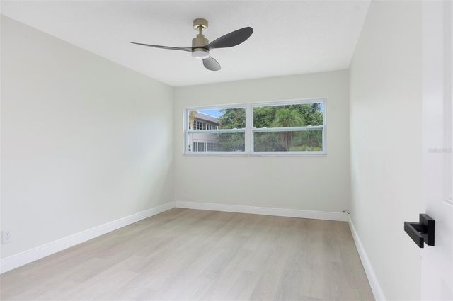 1225 58TH STREET N 203A, St Petersburg, FL 33710